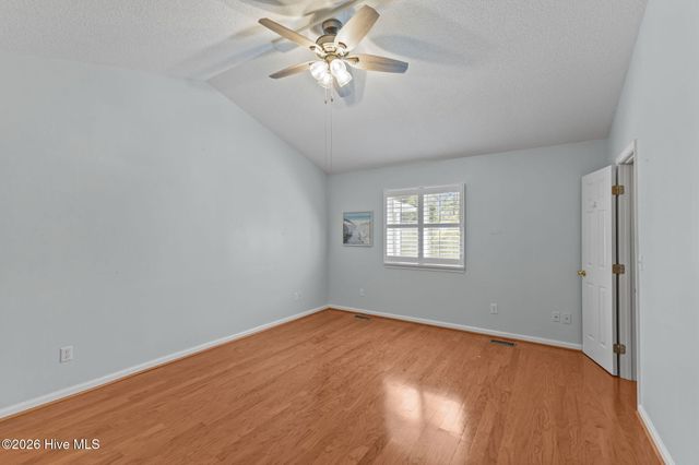 120 Robin Crescent, Cape Carteret, NC 28584