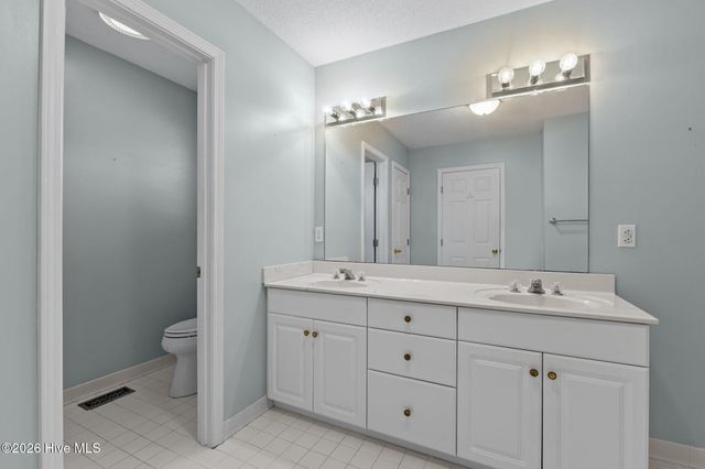 120 Robin Crescent, Cape Carteret, NC 28584