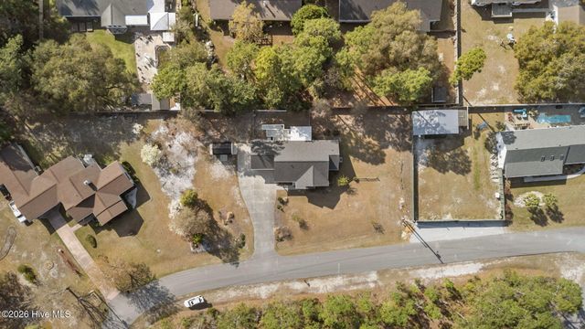 120 Robin Crescent, Cape Carteret, NC 28584