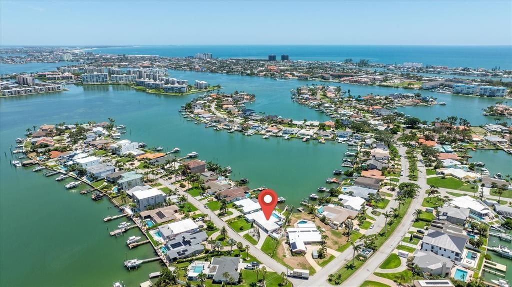 7892 10TH AVENUE S, St Petersburg, FL 33707