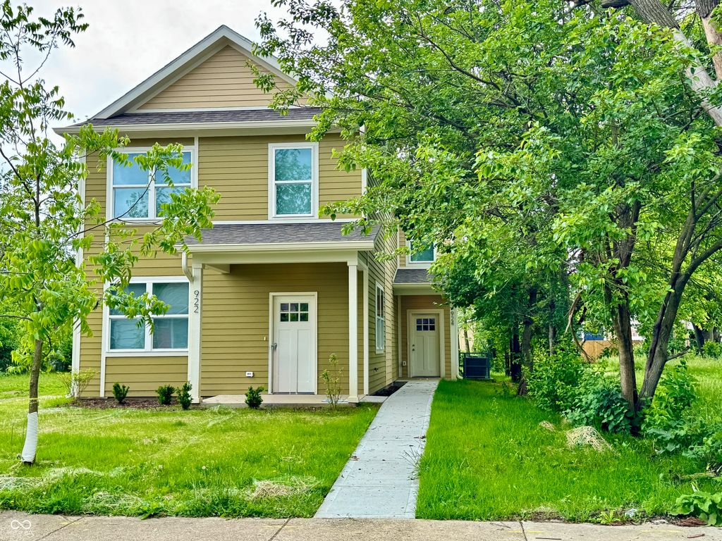 924 N Oakland Avenue, Indianapolis, IN 46201