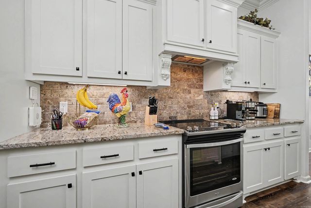 1545 Del Rey Court, Benton, AR 72019