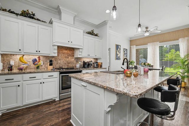 1545 Del Rey Court, Benton, AR 72019