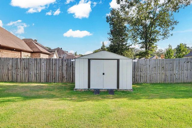 1545 Del Rey Court, Benton, AR 72019