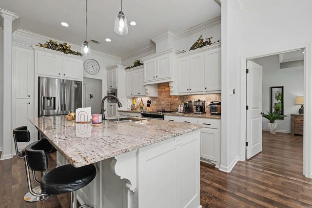 1545 Del Rey Court, Benton, AR 72019