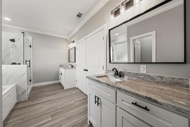 470 Elmwood Drive, Woodway, TX 76712