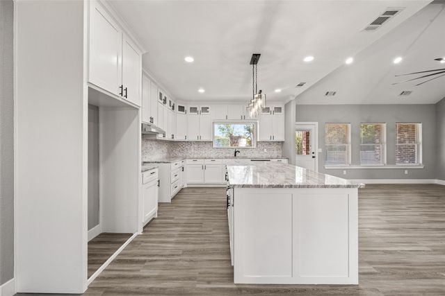 470 Elmwood Drive, Woodway, TX 76712