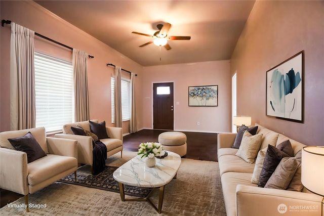 912 Ramer Avenue, Hoquiam, WA 98550