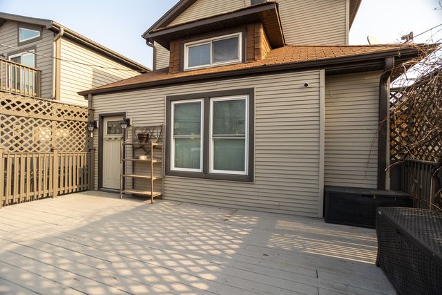 3728 N Oak Park Avenue, Chicago, IL 60634