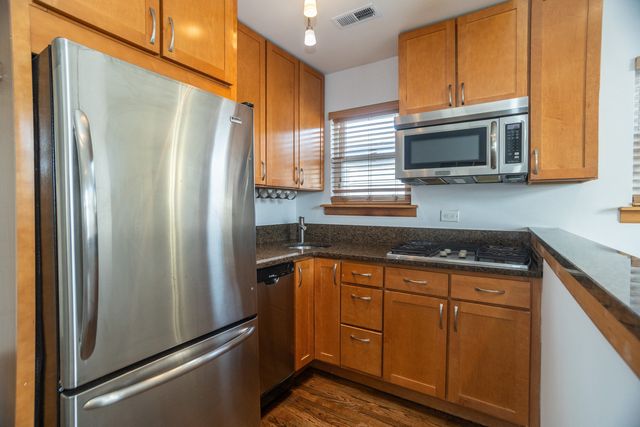 3728 N Oak Park Avenue, Chicago, IL 60634