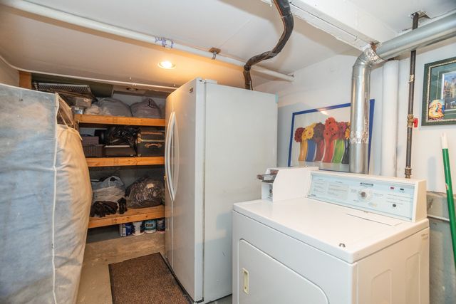 3728 N Oak Park Avenue, Chicago, IL 60634