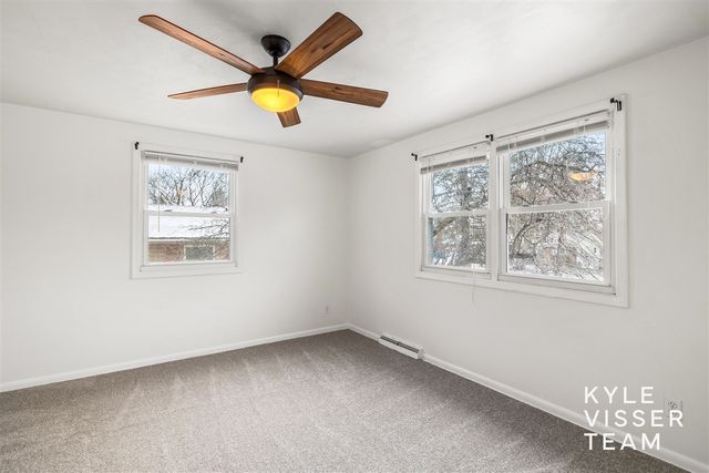 4455 Cloverleaf Drive, Grand Rapids, MI 49546