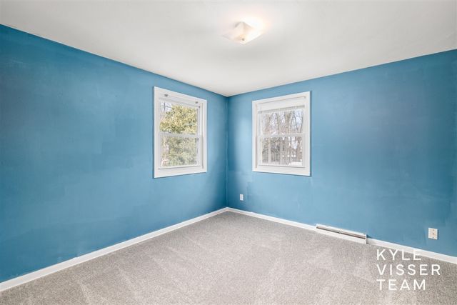 4455 Cloverleaf Drive, Grand Rapids, MI 49546