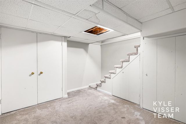 4455 Cloverleaf Drive, Grand Rapids, MI 49546