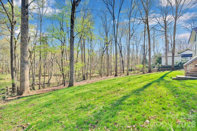 10311 Stonemede Lane, Matthews, NC 28105