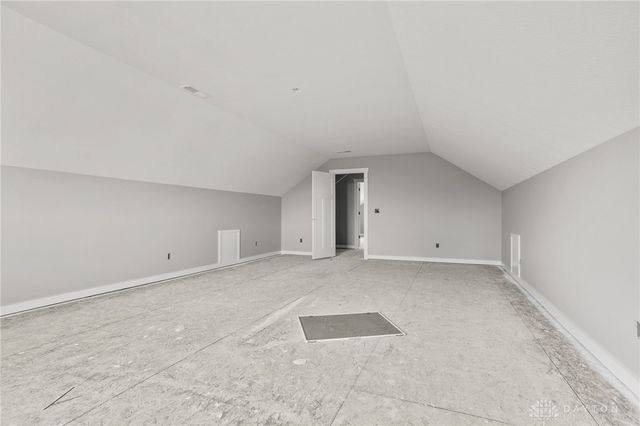 1050 Rosenthal Drive, Tipp City, OH 45371