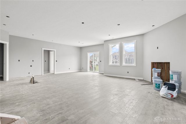 1050 Rosenthal Drive, Tipp City, OH 45371