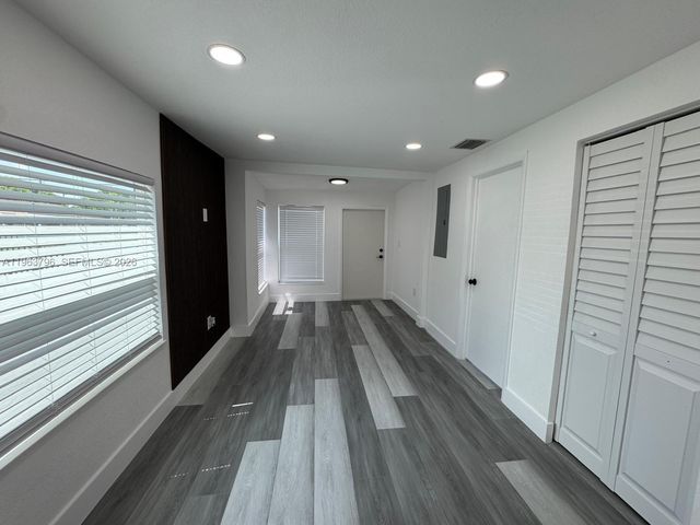 1794 NW 74th Ter, Miami, FL 33147