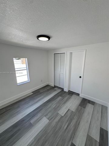 1794 NW 74th Ter, Miami, FL 33147