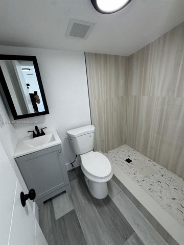 1794 NW 74th Ter, Miami, FL 33147