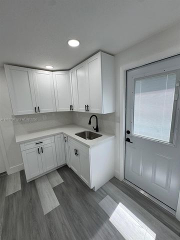 1794 NW 74th Ter, Miami, FL 33147