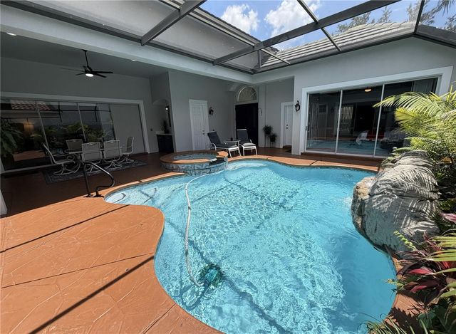 2006 AVENEL STREET, Orlando, FL 32828
