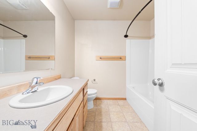 970 N River Rock Drive, Belgrade, MT 59714