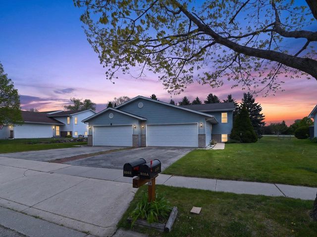 808A N Clover Lane, Cottage Grove, WI 53527
