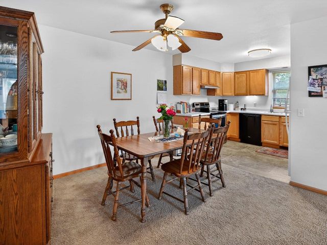 808A N Clover Lane, Cottage Grove, WI 53527