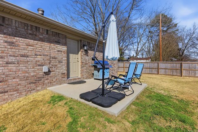 617 Cloverdale Road, Jacksonville, AR 72076