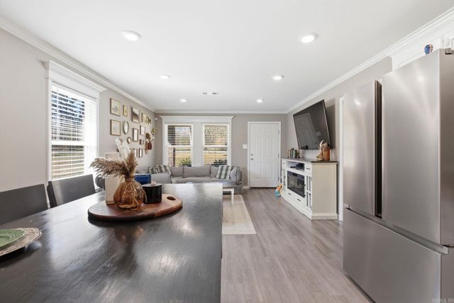 617 Cloverdale Road, Jacksonville, AR 72076