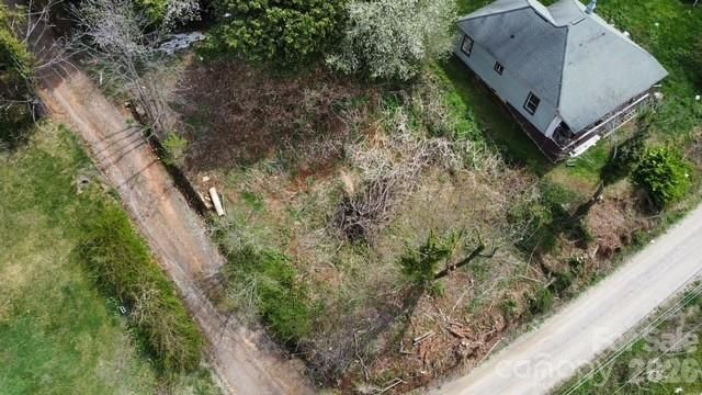 22 Clark Lane, Canton, NC 28716