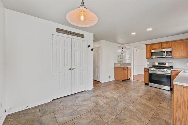 17142 Kiowa River Lane, Houston, TX 77095