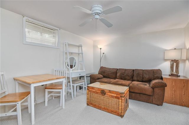 10204 W 70th Street, Merriam, KS 66203