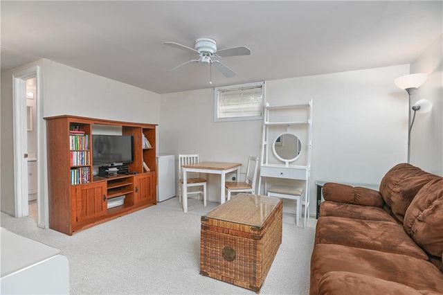 10204 W 70th Street, Merriam, KS 66203