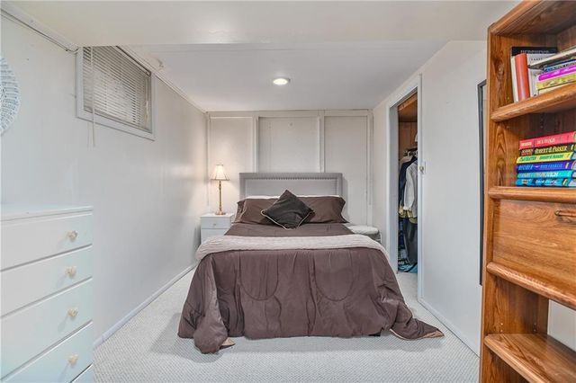 10204 W 70th Street, Merriam, KS 66203