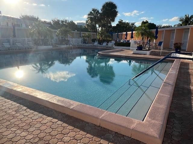 6750 NE 21st Road 103, Fort Lauderdale, FL 33308