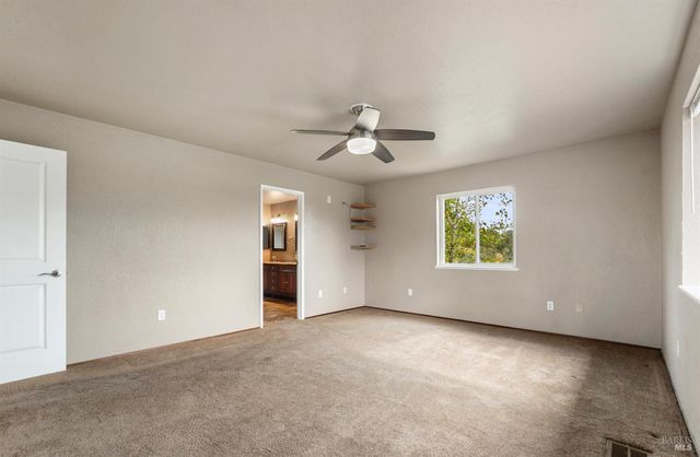 6 Blackwood Ct, Napa, CA 94558