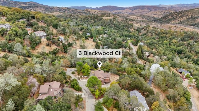 6 Blackwood Ct, Napa, CA 94558