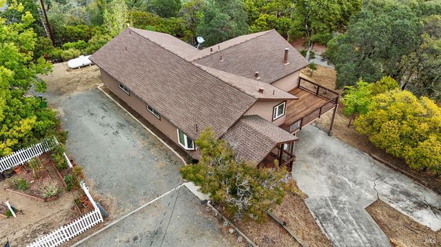 6 Blackwood Ct, Napa, CA 94558