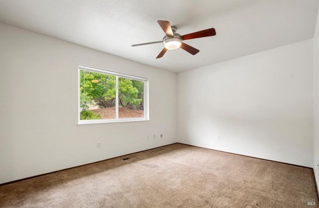 6 Blackwood Ct, Napa, CA 94558