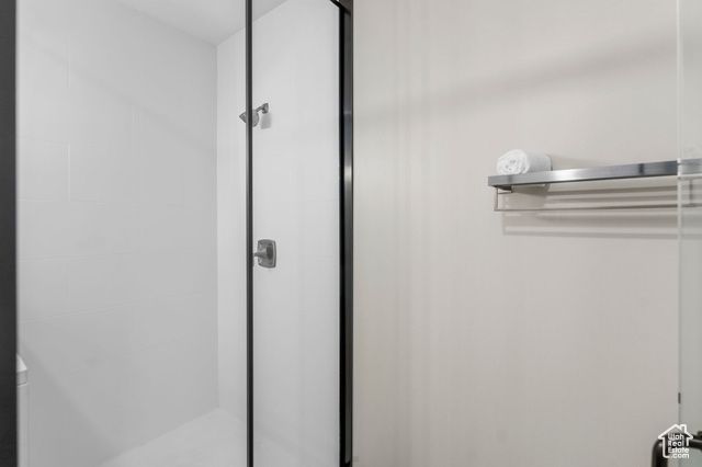 5194 W VILLAS DR, Hurricane, UT 84737