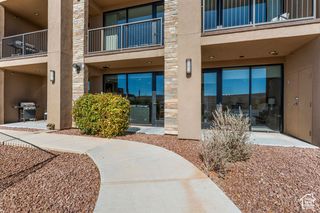 5194 W VILLAS DR, Hurricane, UT 84737