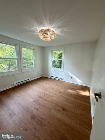 13015 SURF ST, Lusby, MD 20657