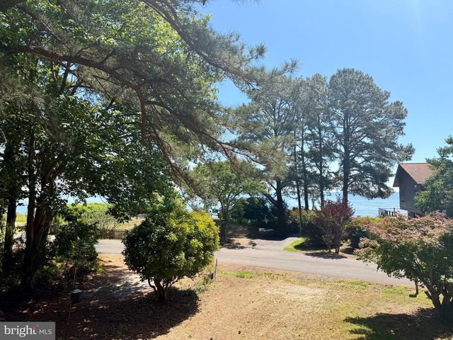 13015 SURF ST, Lusby, MD 20657