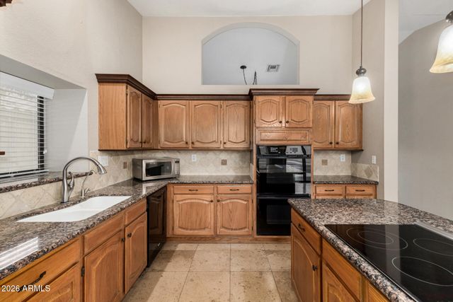 1209 W ROYAL PALMS Court, Gilbert, AZ 85233