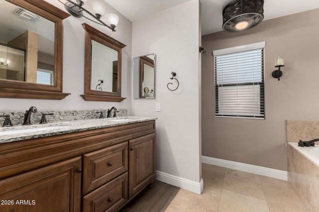 1209 W ROYAL PALMS Court, Gilbert, AZ 85233