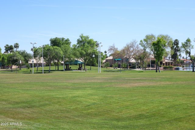 1209 W ROYAL PALMS Court, Gilbert, AZ 85233