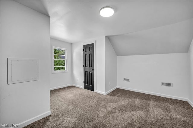 3210 Monroe Avenue, Cleveland, OH 44113