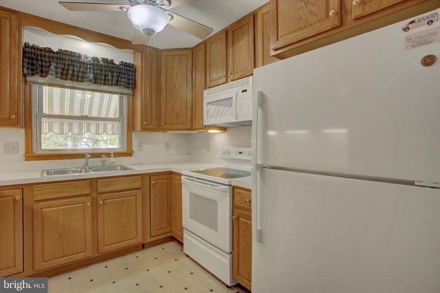 18514 INDIAN COTTAGE RD, Hagerstown, MD 21742
